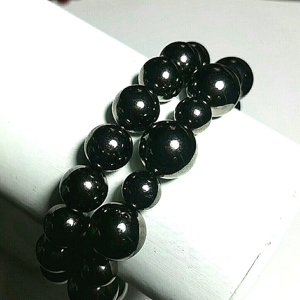 Bracelets 2 gray round bead ball stretch New